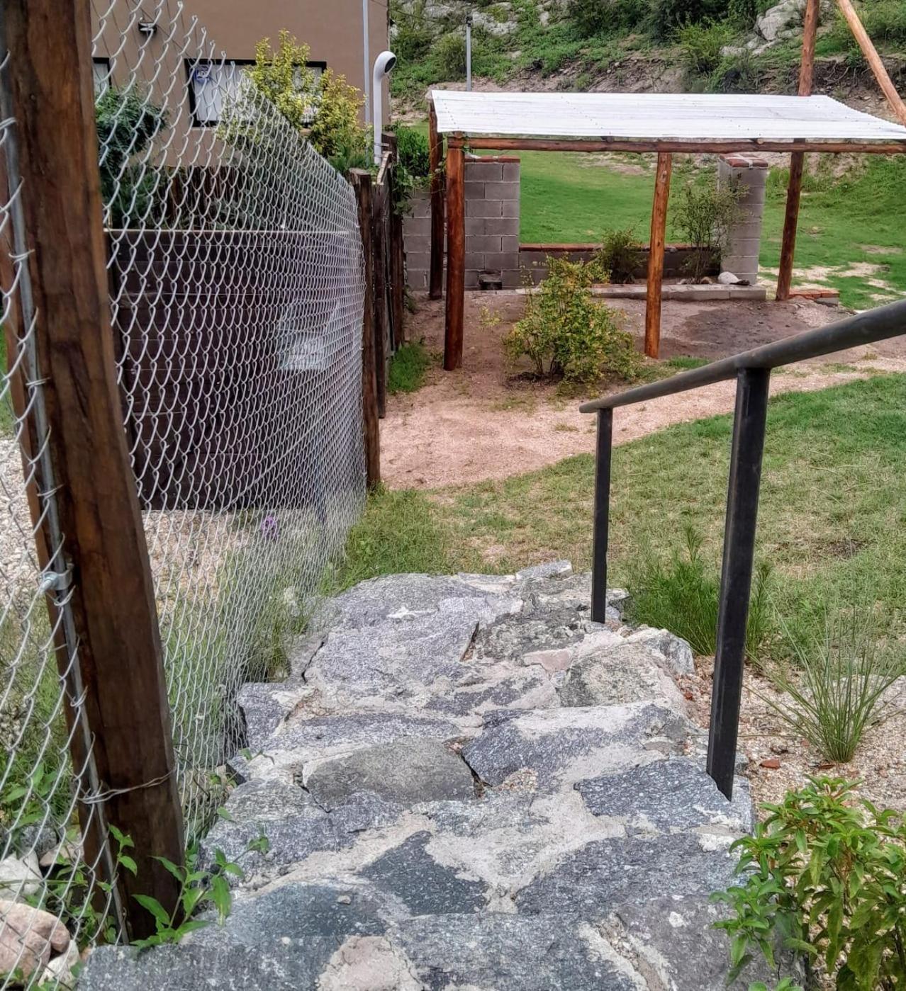 Cabanas Farah Estancia Vieja Ideal Para 2 A 3 Huespedes Villa Carlos Paz Chambre photo