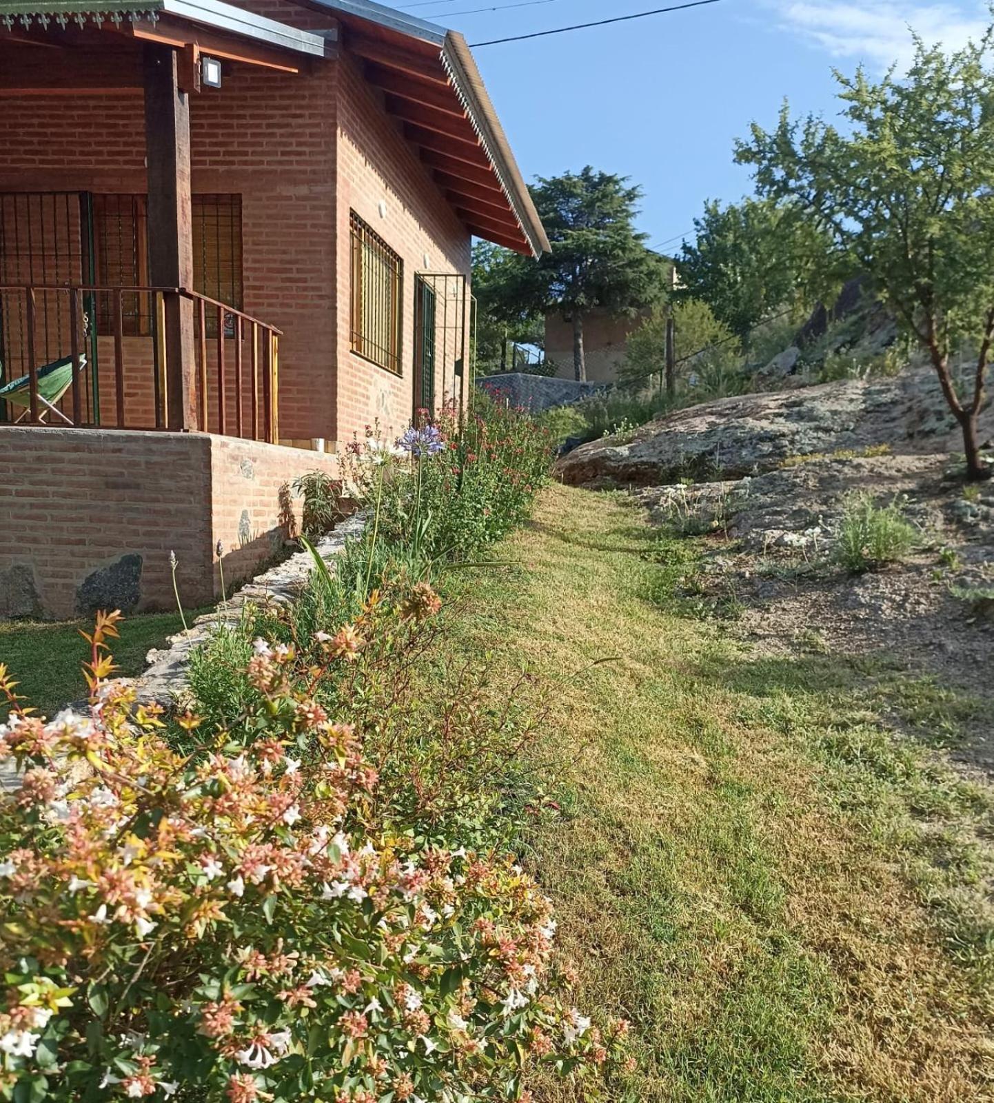 Cabanas Farah Estancia Vieja Ideal Para 2 A 3 Huespedes Villa Carlos Paz Chambre photo